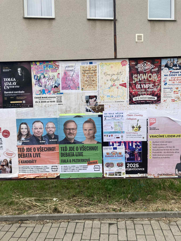 2f82c2b9-95c8-44cd-af65-9353a7c29639